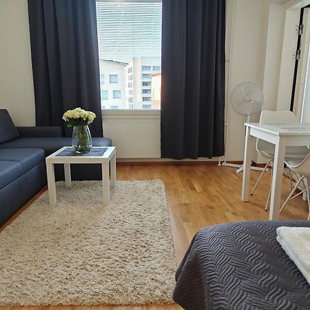 אולו Lovely Northern Apartment, Parking מראה חיצוני תמונה